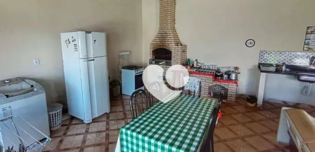 Casa de Condomínio com 4 Quartos à venda, 220m² no Nova Guarapari, Guarapari