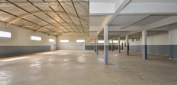 Galpão / Depósito / Armazém à venda, 1000m² no Jardim Nossa Senhora das Gracas, Campina Grande do Sul