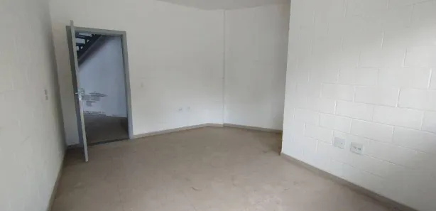 Galpão / Depósito / Armazém à venda, 215m² no Centro, Salto