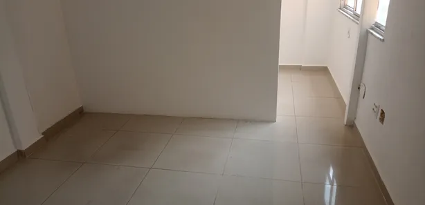 Conjunto Comercial / Sala para alugar, 25m² no Centro, Duque de Caxias