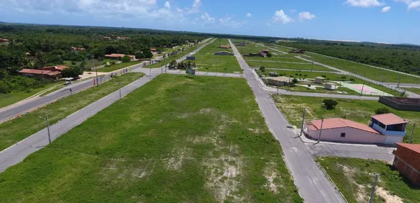 Terreno / Lote / Condomínio à venda, 175m² no Cascavel, Cascavel