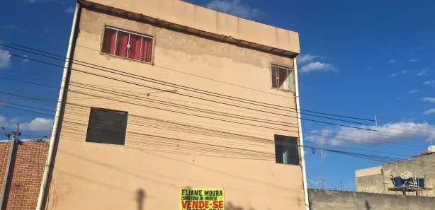 Prédio Inteiro com 2 Quartos à venda, 256m² no Del Lago II, Brasília