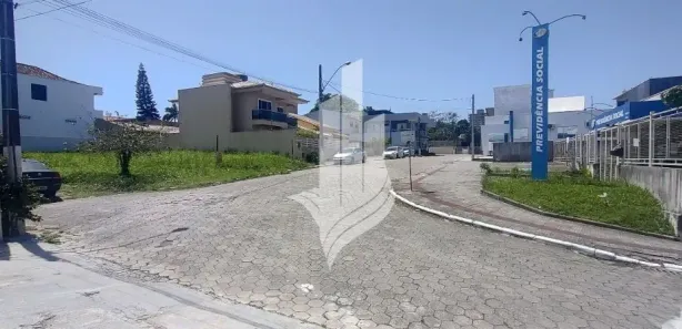 Terreno / Lote / Condomínio à venda, 323m² no Centro, Penha