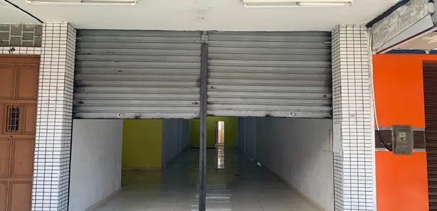 Loja / Salão / Ponto Comercial à venda, 100m² no Campos Elíseos, Resende