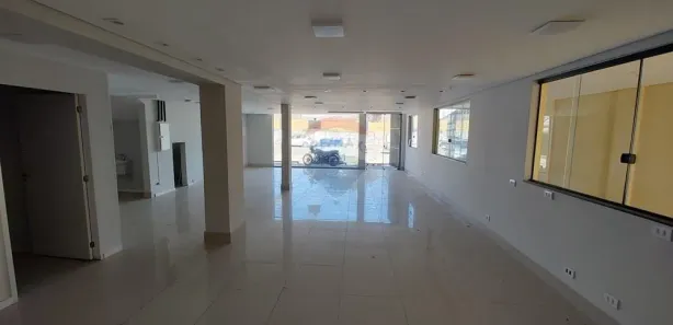 Loja / Salão / Ponto Comercial para alugar, 180m² no Jardim das Cerejeiras, Atibaia