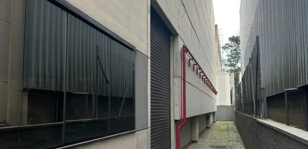 Galpão / Depósito / Armazém para alugar, 800m² no Parque Industrial San José, Cotia
