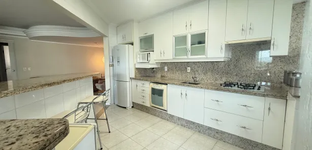 Apartamento com 3 Quartos à venda, 120m² no Centro, Balneário Camboriú