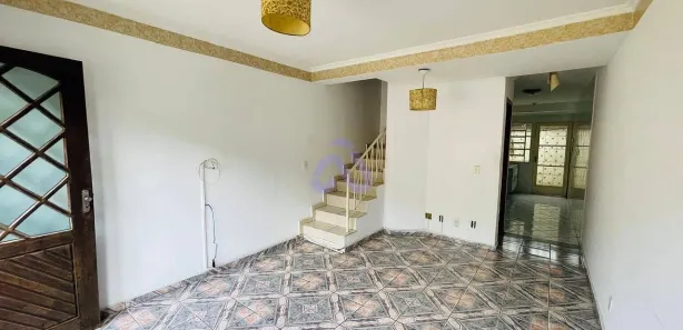 Casa de Condomínio com 2 Quartos à venda, 80m² no Campo da Venda, Itaquaquecetuba