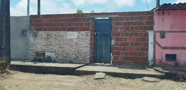 Casa com 2 Quartos à venda, 180m² no Centro, Alhandra