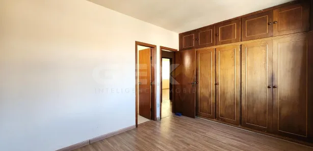 Apartamento com 3 Quartos à venda, 135m² no Centro, Divinópolis