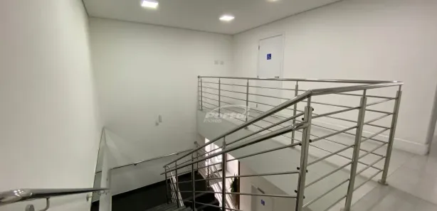 Conjunto Comercial / Sala para alugar, 53m² no Do Salto, Blumenau