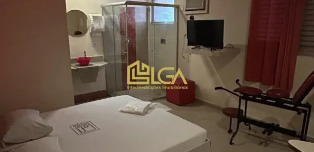 Hotel / Motel / Pousada com 22 Quartos à venda, 1362m² no Vila Mathias, Santos