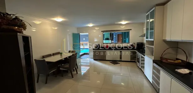 Casa de Condomínio com 3 Quartos à venda, 280m² no Setor Habitacional Contagem, Brasília