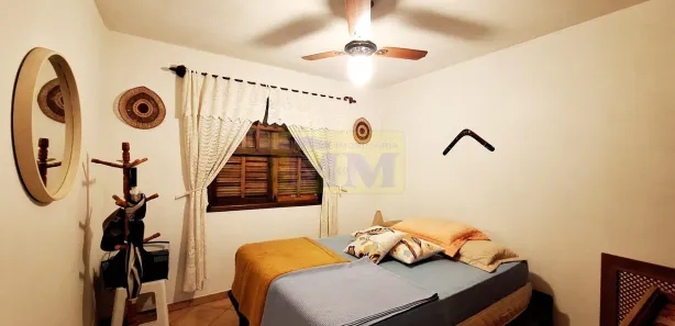 Fazenda / Sítio / Chácara com 3 Quartos à venda, 200m² no Jardim Paulista, Campina Grande do Sul