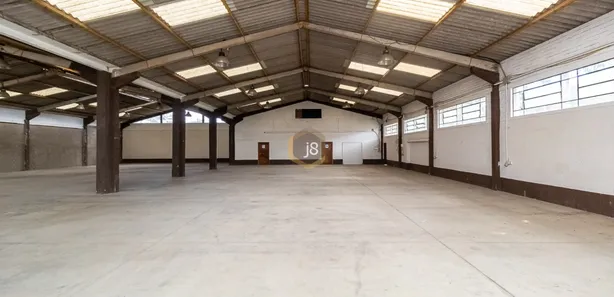 Conjunto Comercial / Sala para alugar, 500m² no Restinga Seca, Almirante Tamandaré