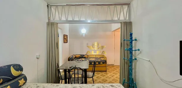 Kitnet com 1 Quarto à venda, 40m² no Jardim Las Palmas, Guarujá
