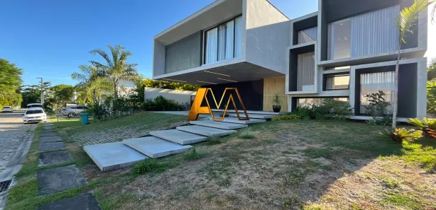 Casa de Condomínio com 5 Quartos à venda, 580m² no Busca Vida (Abrantes), Camaçari