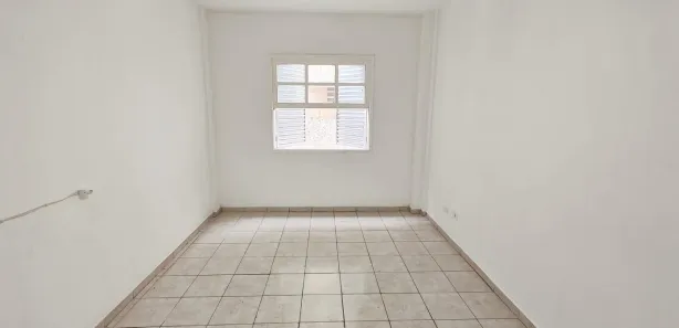 Kitnet à venda, 30m² no Aparecida, Santos