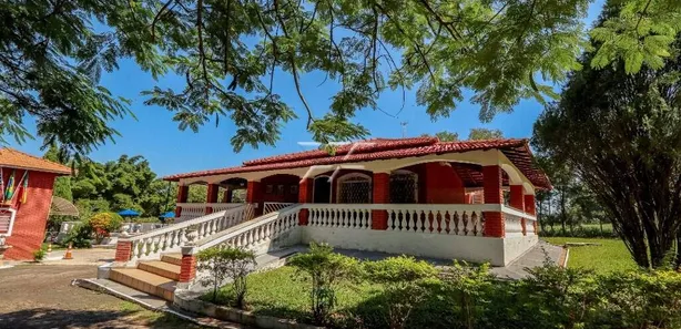 Fazenda / Sítio / Chácara com 5 Quartos à venda, 500m² no Centro, Águas de São Pedro