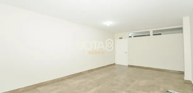 Conjunto Comercial / Sala com 1 Quarto para alugar, 32m² no Bacacheri, Curitiba