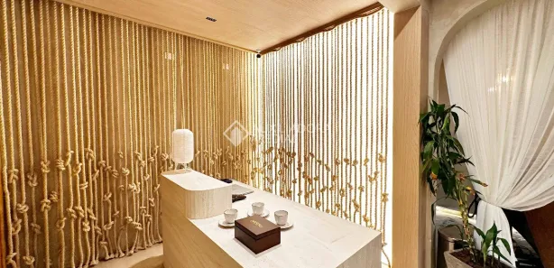 Loja / Salão / Ponto Comercial à venda, 60m² no Bigorrilho, Curitiba