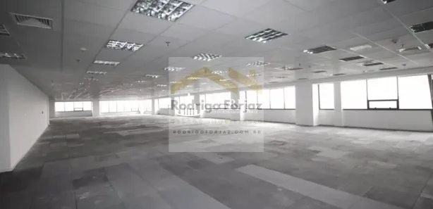 Conjunto Comercial / Sala para alugar, 2204m² no Tamboré, Barueri