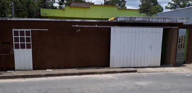 Casa com 5 Quartos à venda, 113m² no , Caeté