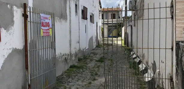 Casa de Vila com 3 Quartos para alugar, 10m² no Centro, Feira de Santana