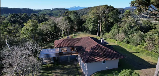 Fazenda / Sítio / Chácara com 3 Quartos à venda, 242000m² no Palmital, Quatro Barras
