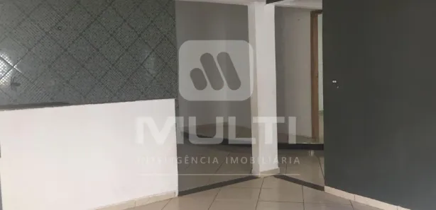 Loja / Salão / Ponto Comercial com 2 Quartos à venda, 150m² no Jardim Patrícia, Uberlândia