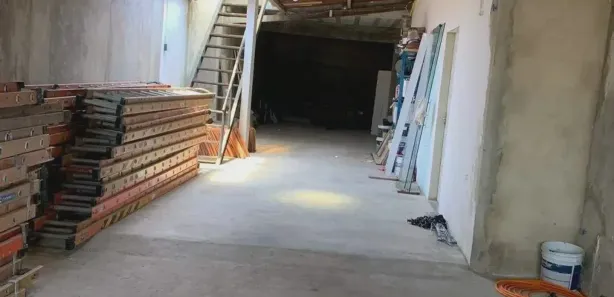 Galpão / Depósito / Armazém com 3 Quartos à venda, 240m² no Novo Paraíso, Aracaju