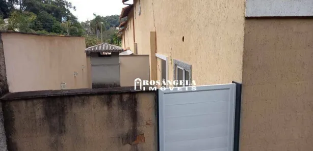 Casa de Condomínio com 2 Quartos à venda, 61m² no Parque do Imbui, Teresópolis