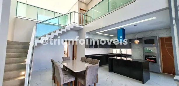 Sobrado com 4 Quartos à venda, 206m² no Parque Piauí I, Timon