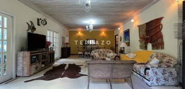 Fazenda / Sítio / Chácara com 3 Quartos à venda, 618m² no Cantagalo, Guapimirim