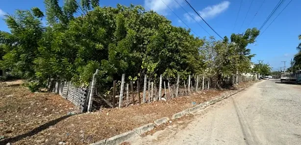 Terreno / Lote / Condomínio para alugar, 1139m² no Centro, Eusébio
