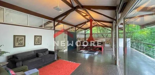 Casa de Condomínio com 6 Quartos à venda, 380m² no Chácara do Refúgio, Carapicuíba