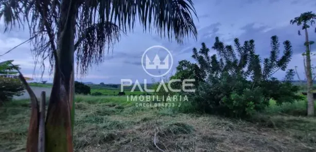 Fazenda / Sítio / Chácara com 2 Quartos à venda, 42823m² no Centro, Laranjal Paulista