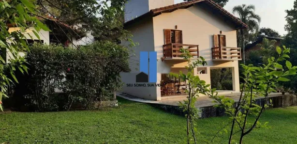 Fazenda / Sítio / Chácara com 3 Quartos à venda, 3600m² no Chácaras Bartira, Embu das Artes