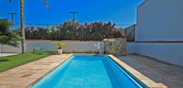 Casa de Condomínio com 3 Quartos para alugar, 240m² no Jardim Acapulco, Guarujá