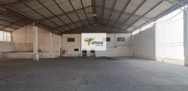 Galpão / Depósito / Armazém com 3 Quartos para alugar, 1110m² no Sítio Paecara (Vicente de Carvalho), Guarujá