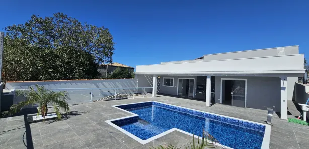 Fazenda / Sítio / Chácara com 3 Quartos à venda, 300m² no , Mairinque