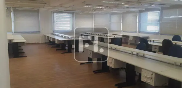 Conjunto Comercial / Sala para alugar, 486m² no Vila São Francisco (Zona Sul), São Paulo