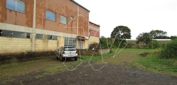 Galpão / Depósito / Armazém à venda, 4320m² no Jardim Regina, Araraquara