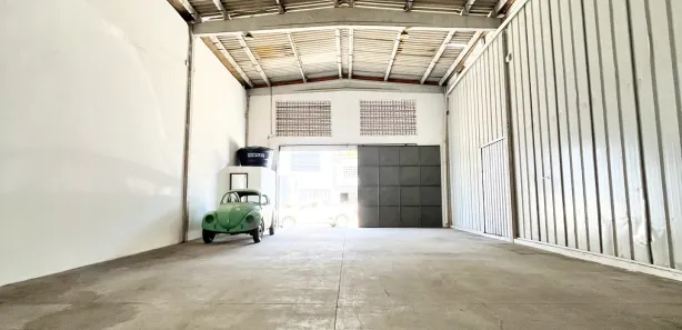 Galpão / Depósito / Armazém para alugar, 150m² no Portão, Lauro de Freitas