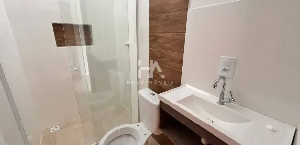 Casa com 2 Quartos para alugar, 88m² no Tifa Martins, Jaraguá do Sul