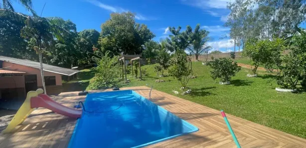 Fazenda / Sítio / Chácara com 3 Quartos à venda, 278m² no Chácara Descansolândia, Ferraz de Vasconcelos