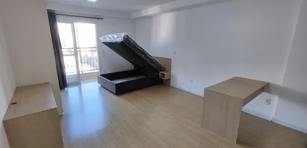 Apartamento com 1 Quarto para alugar, 33m² no Centro, Curitiba