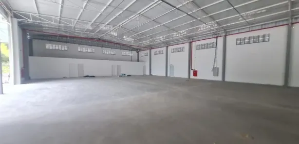 Galpão / Depósito / Armazém para alugar, 2000m² no Parque Piratininga, Itaquaquecetuba