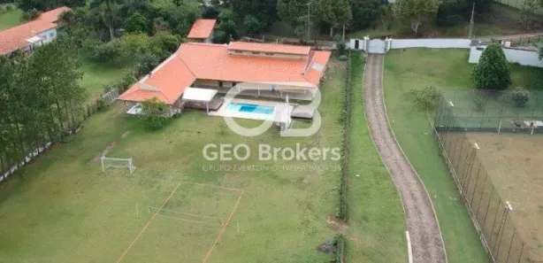 Fazenda / Sítio / Chácara com 5 Quartos para alugar, 1000m² no Bom Jesus, Jacareí