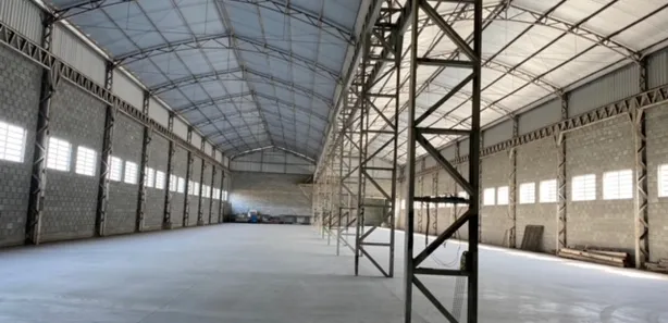 Galpão / Depósito / Armazém à venda, 2640m² no Centro, Embu-Guaçu